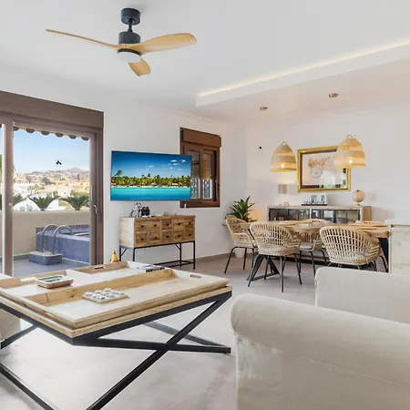 Las - View, Private Pool, Terrace & Golf